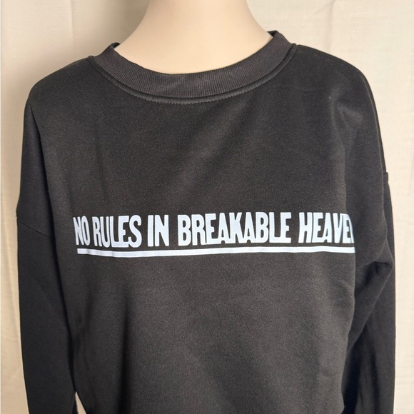 Taylor Swift Black Graphic Sweatshirt - Picture 4 of 8